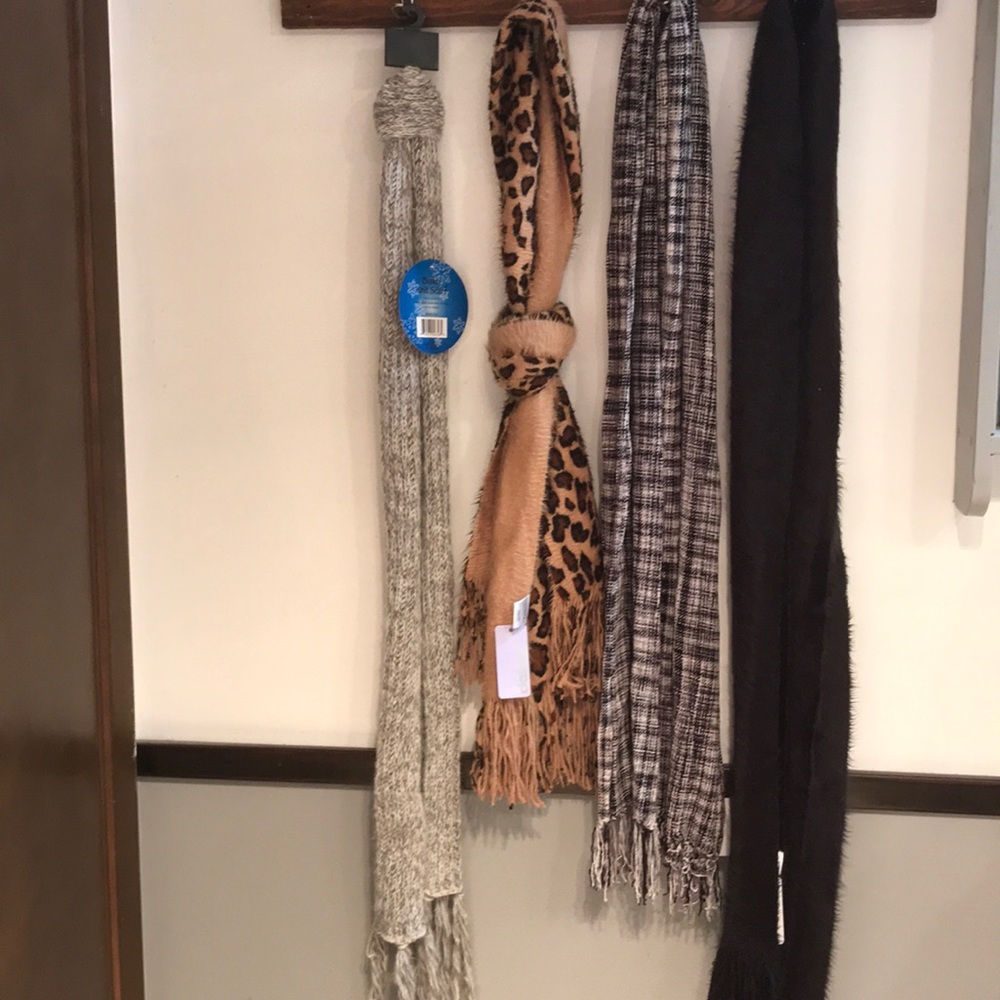 Multiple scarves
